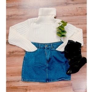 DENIM MINI SKIRT
